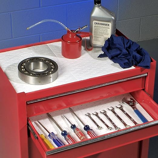 PIG Oil Absorbing Mat Pad in Dispenser Box Absorbs Oil and Fuel Repels Water - Image 2