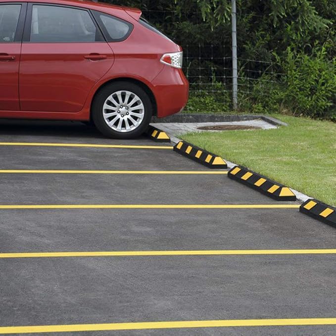 Heavy Duty Rubber Parking Curb Target High Reflective Yellow Safety Stripes - Image 6