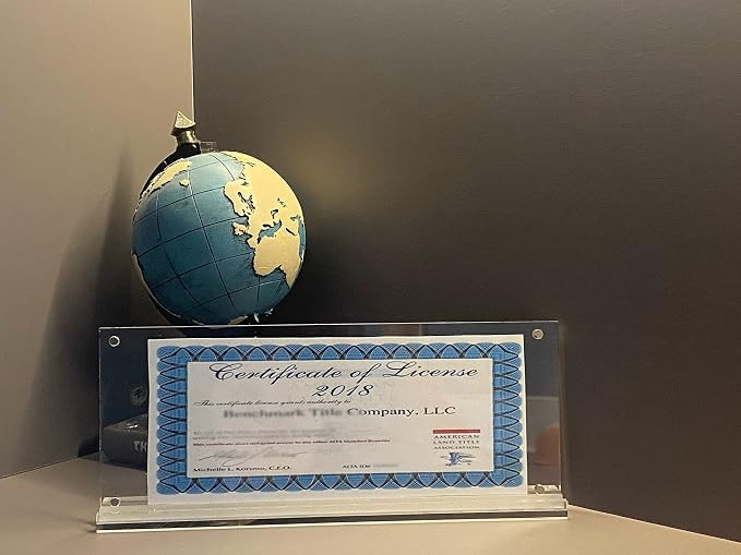 IEEK 4 Pack of Acrylic Business License Frame - Image 4