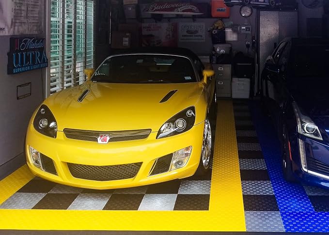 GarageTrac Diamond, Durable Interlocking Modular Garage Flooring Tile - Image 2