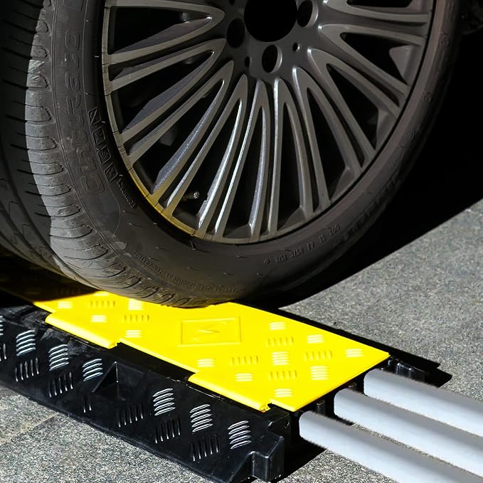 CXRCY Cable Ramp 2 Pack of 3 Channel PVC Rubber Cable Protector, 44000lbs - Image 5