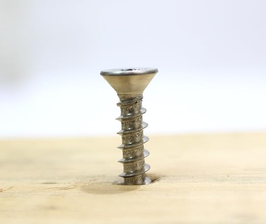 Bolt Dropper #4 x 1-1/2" Stainless Steel Flat Head Phillips Wood Screw - Image 6