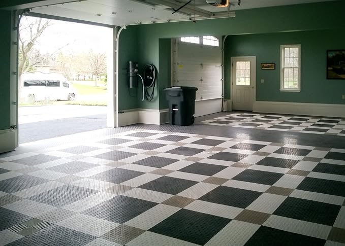 GarageTrac Diamond, Durable Interlocking Modular Garage Flooring Tile - Image 6